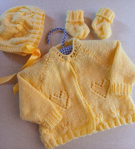 Hand knitted baby matinee - matinee, set