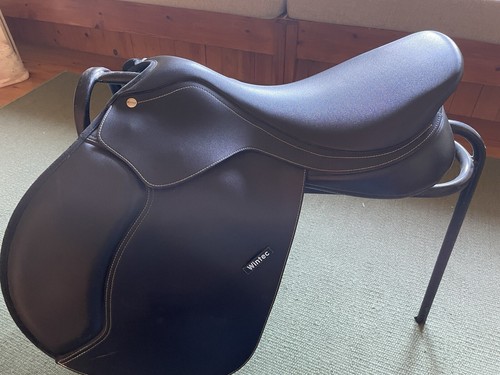Saddle - ,