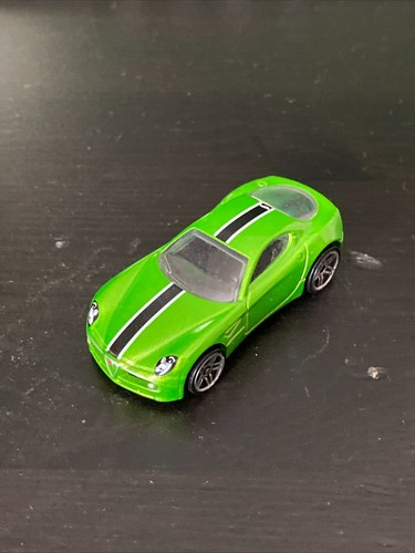 Hot wheels alfa - alfa, 8c