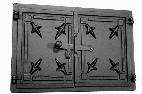 Cast iron fire door clay - cast,