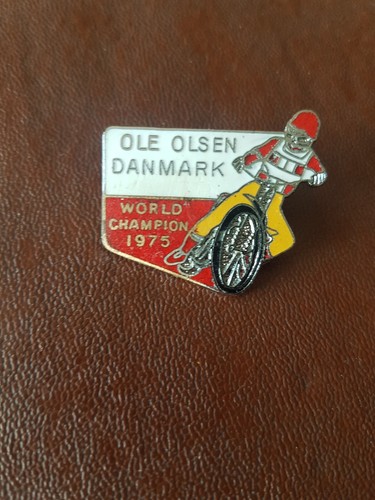 Speedway enamel metal badge - ,