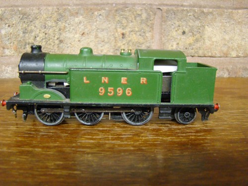 Hornby dublo modified lner - modified,