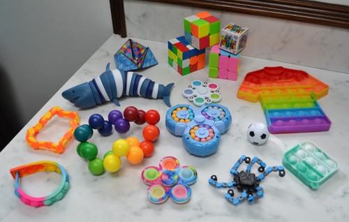 Large collection fidget - large,