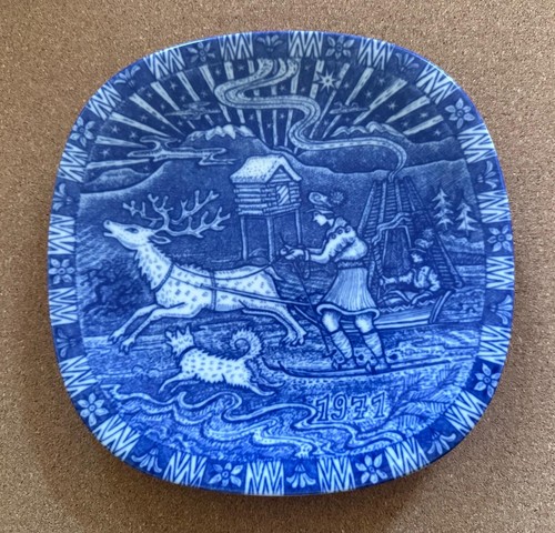 Vintage rörstrand plate - a,