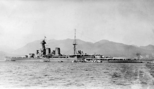 Hms hood anchor - hood, at