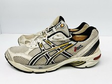 Asics gel foundation 8 sneakers vintage gorpcore Size 9.5 2C