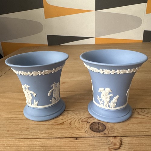 Wedgwood pair jasperware - a,