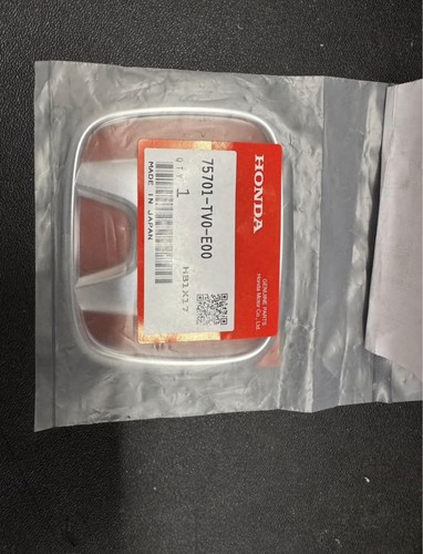 Genuine honda badge new - honda, in