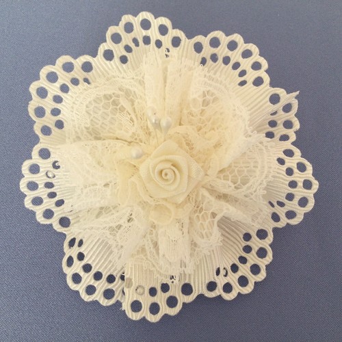 Girls pale ivory rosette hair - pale,