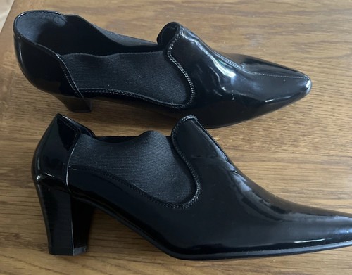 Damart black patent shoes size
