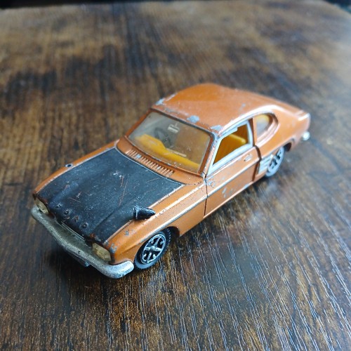 Dinky toys 213 ford - dinky,