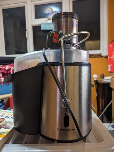 Andrew james 850w juicer - 850w,
