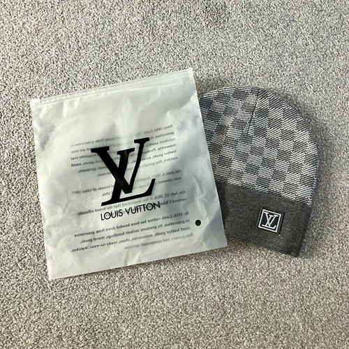 Louis vuitton men - louis, grey