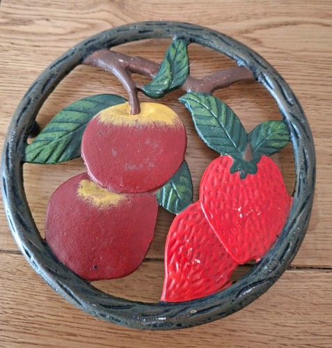 Cast iron round - iron, trivet