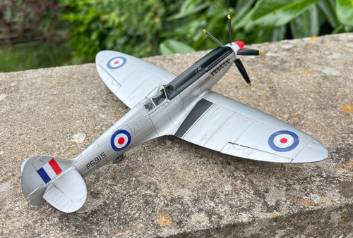 Lovely supermarine - 1/48,