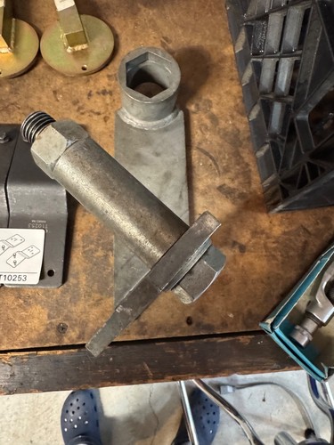 Vr6 crankshaft holder - vw,