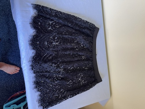 Black lacey short - black,
