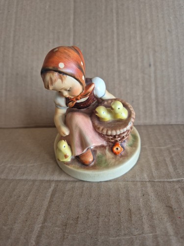 Hummel goebel chick girl - goebel~,
