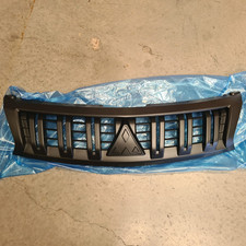 Mitsubishi L200 2015-2019 Matt Black Grille