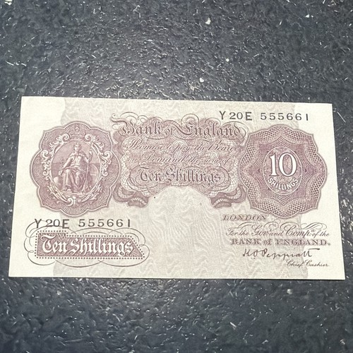England shillings 1940s - shillings,