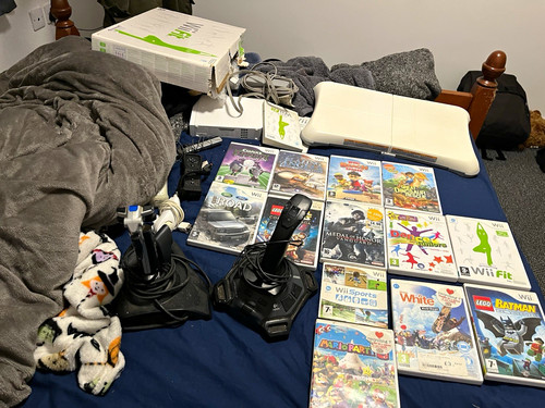 Nintendo wii pal bundle - wii,