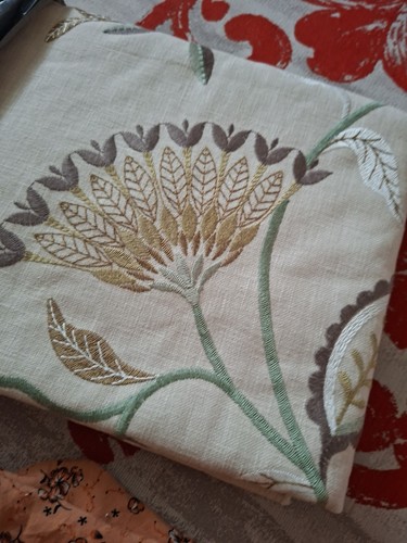 Metres iliv ophelia thyme - metres,