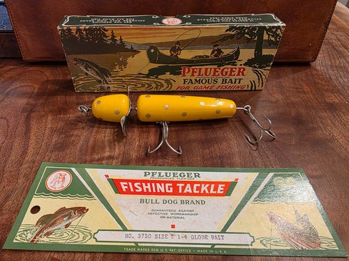 Pflueger 3750 musky - musky, lure
