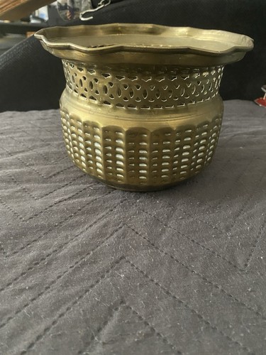 Vintage brass flowers - brass, pot