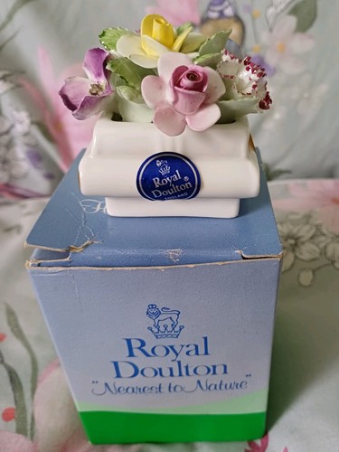 Royal doulton nearest - doulton,
