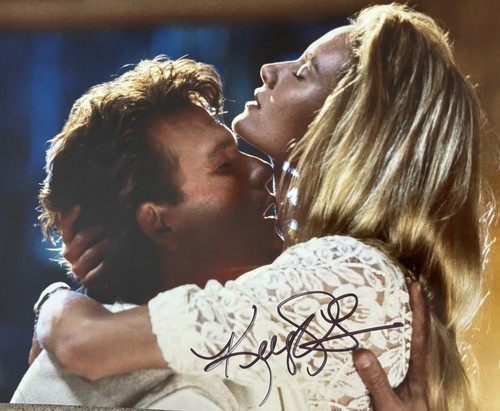 Kelly lynch signed - lynch, autographed