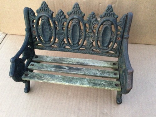 Miniature cast iron - cast,
