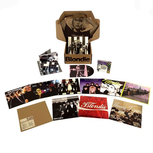 Blondie against the odds - -,