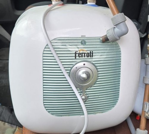 Ferroli 10l unvented - unvented, water