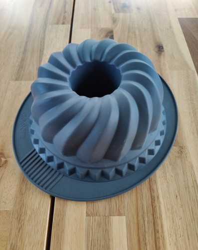 1pc large silicone bundt cake