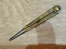 Brass vintage point - brass,