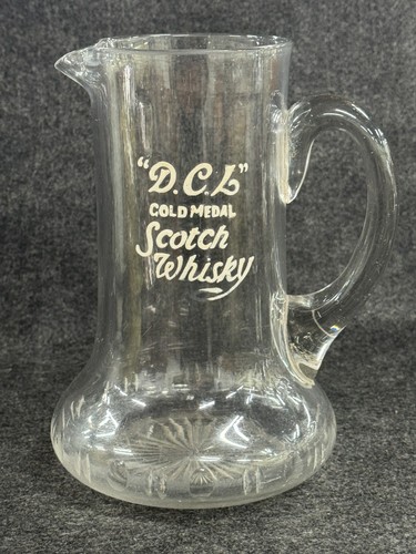 Gold medal whisky - medal,