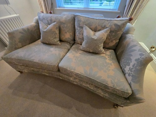 Matching pair duresta - pair,