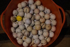 Golf Balls Job Lot 100+ Titleist Callaway Noodle Srixon Lake River Ball