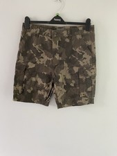 Men’s Khaki Primark Camouflage Cargo Shorts  Size 34”     S37
