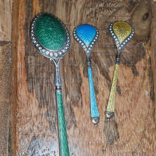 Superb guilloche enamel - superb,