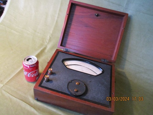 Millivault meter 150 x - 0-150,