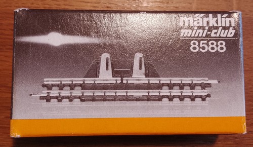 Marklin 8588 isolator track - z,