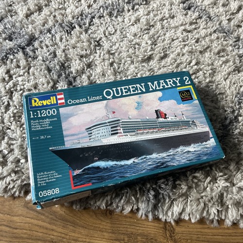 Revell queen mary 1200 - queen,