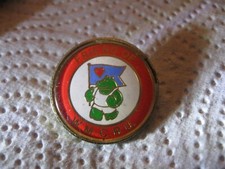RARE OLD FRIEND OF WMC RUGBY UNION FOOTBALL CLUB METAL BROOCH PIN BADGE