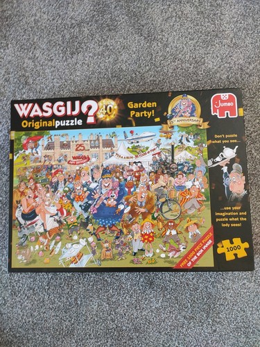 Wasgij garden party jigsaw - garden,