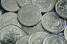 MAKERS OF THE MILLENNIUM - COLLECTORS MEDAL TOKENS - SAINSBURY - Pick Your Own !