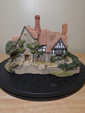 Lilliput Lane "Anne Of