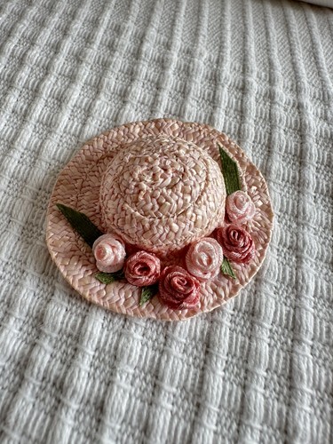 Vintage miniature pink straw - miniature,