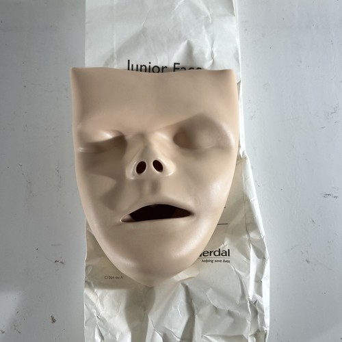 Laerdal little junior child - little,