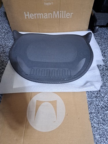 Herman miller mirra seat - 2,